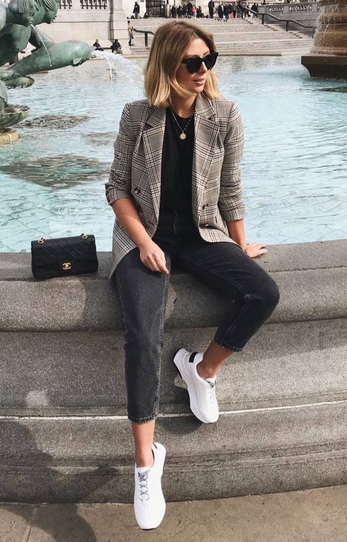 girl wearing outfit with blazer